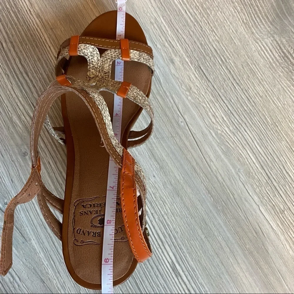 Strappy leather wedge cork sandals Lucky brand Keena with adjustable buckle EUC